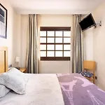Oceanfront Tenerife South Albatros 125 Apartament *